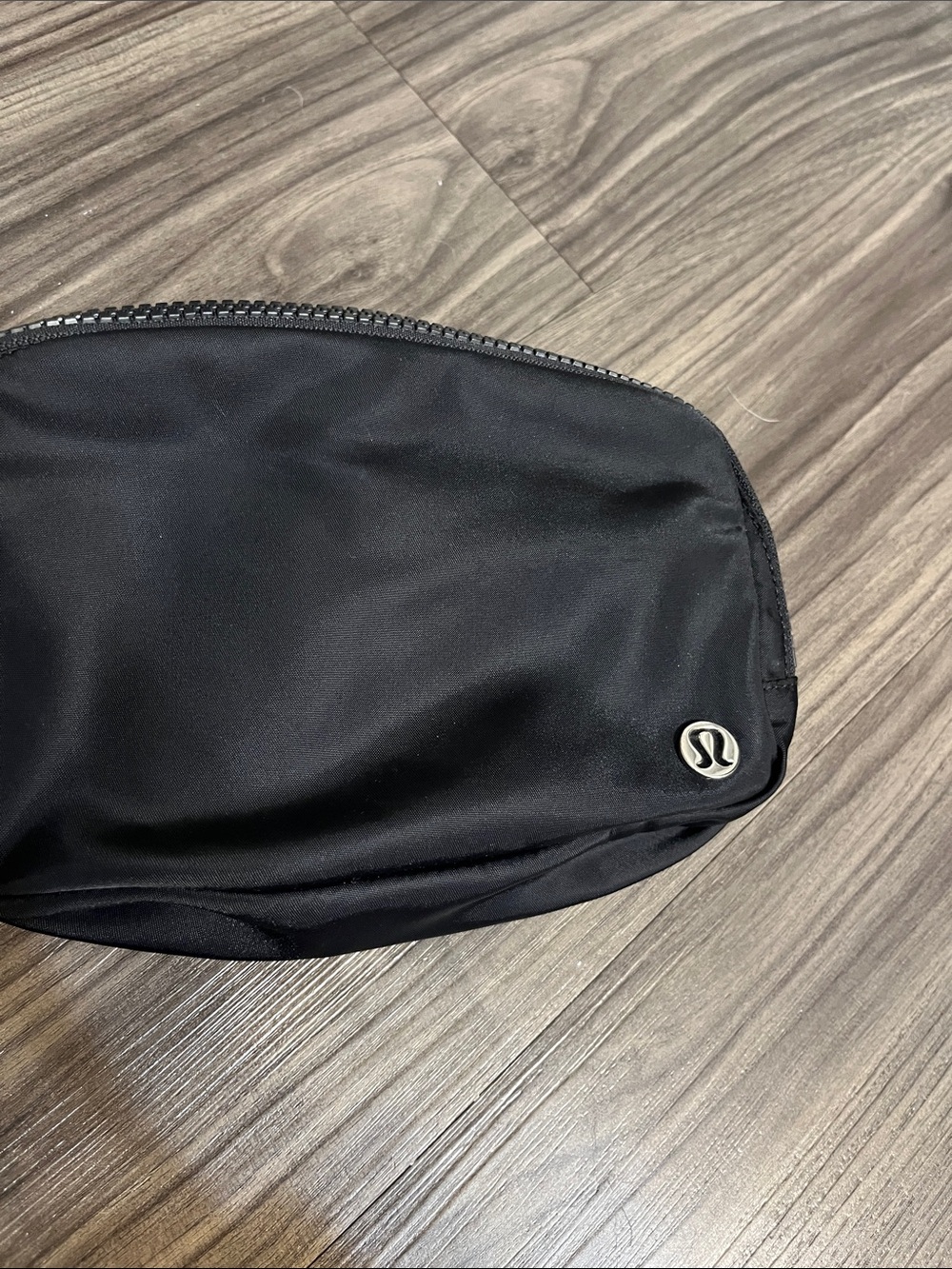 lululemon athletica Everywhere Belt Bag - Picture 2 of 10